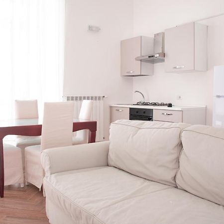 Luxury Bnb Pisacane Apartment Bari Exterior photo