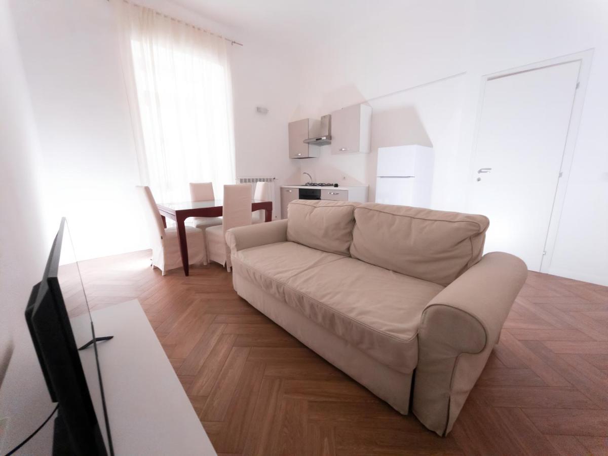Luxury Bnb Pisacane Apartment Bari Exterior photo